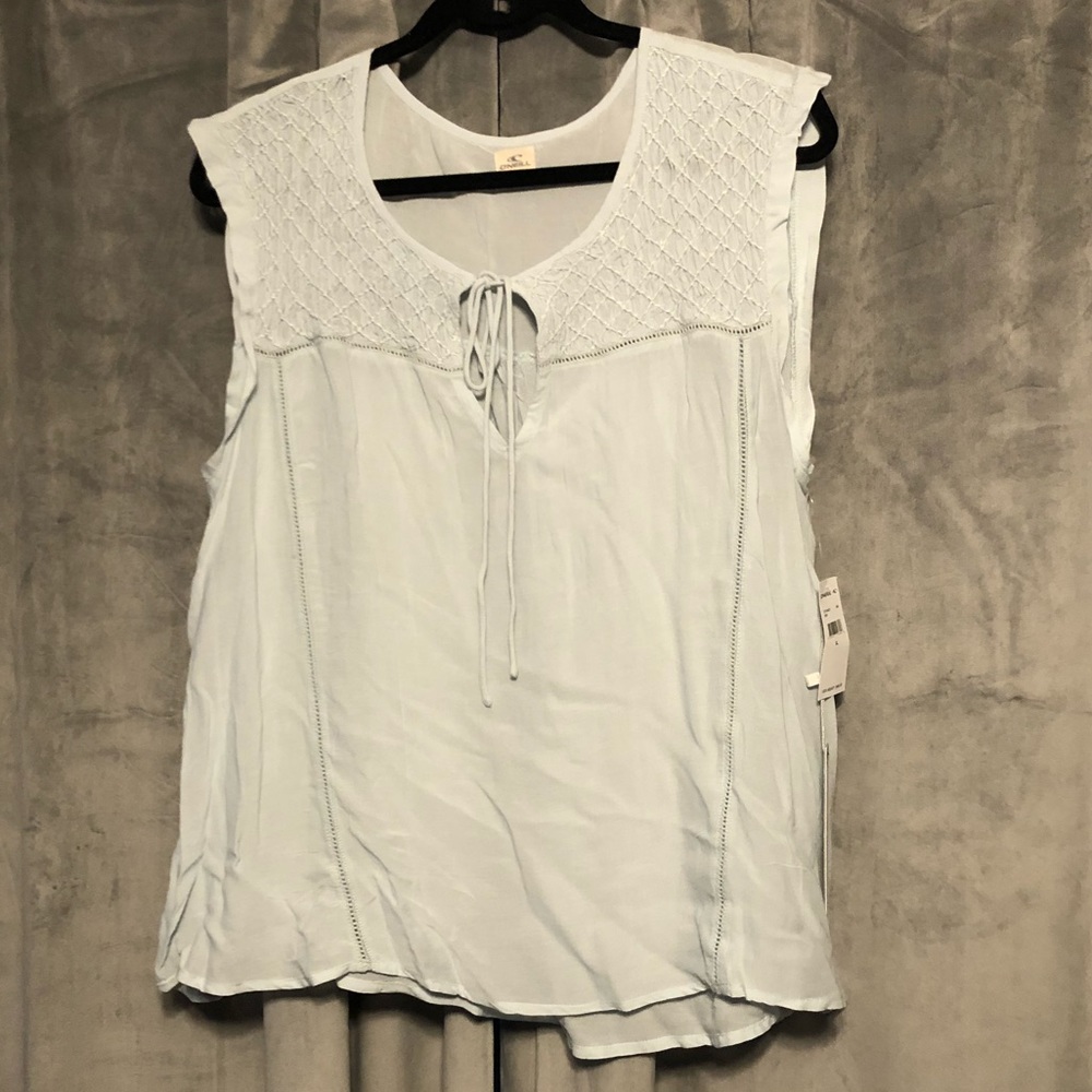 O’Neil sleeveless blouse NWT
